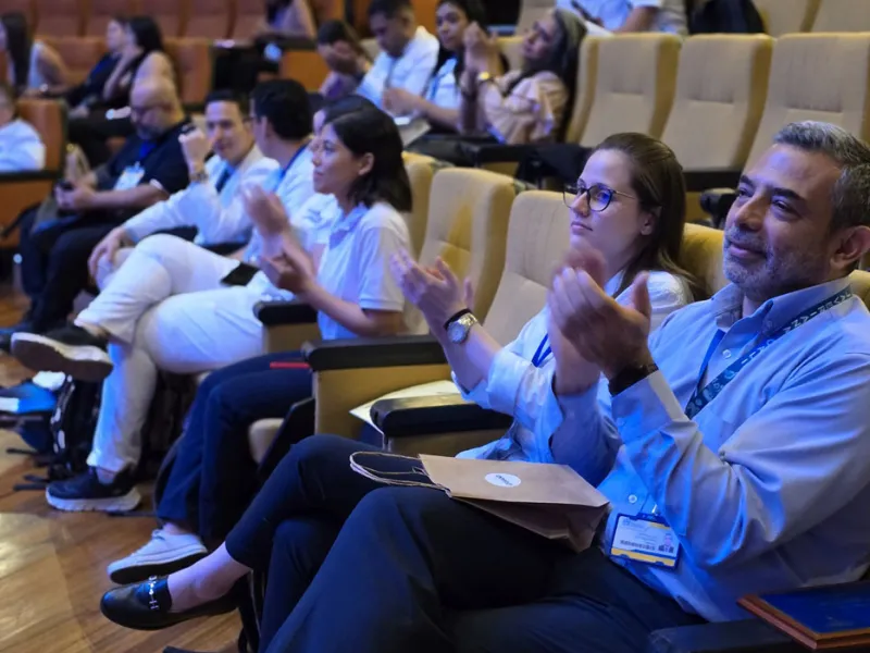 Estudiantes de Medicina compartieron experiencias en su paso hacia la vida profesional
